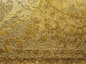 Sicis Gold tile glass with 24-karat gold leaf